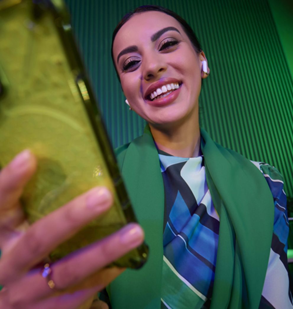 Woman on a video call at home over Salam fibre high-speed home internet in Saudi Arabia